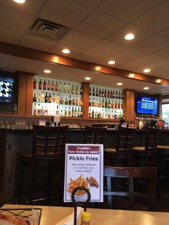 Cousin's Restaurant and Lounge